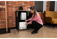 DEERHORN® Komoda z dubového dreva s dvomi dvierkami čierna