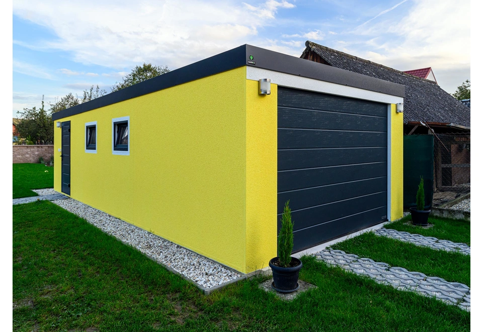 GARDEON® Garáž s dverami Hörmann a dvomi oknami