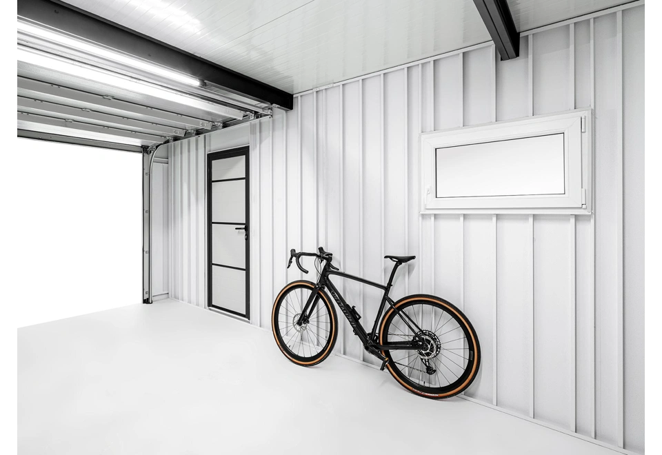 GARDEON® Garáž s dverami Hörmann a oknom
