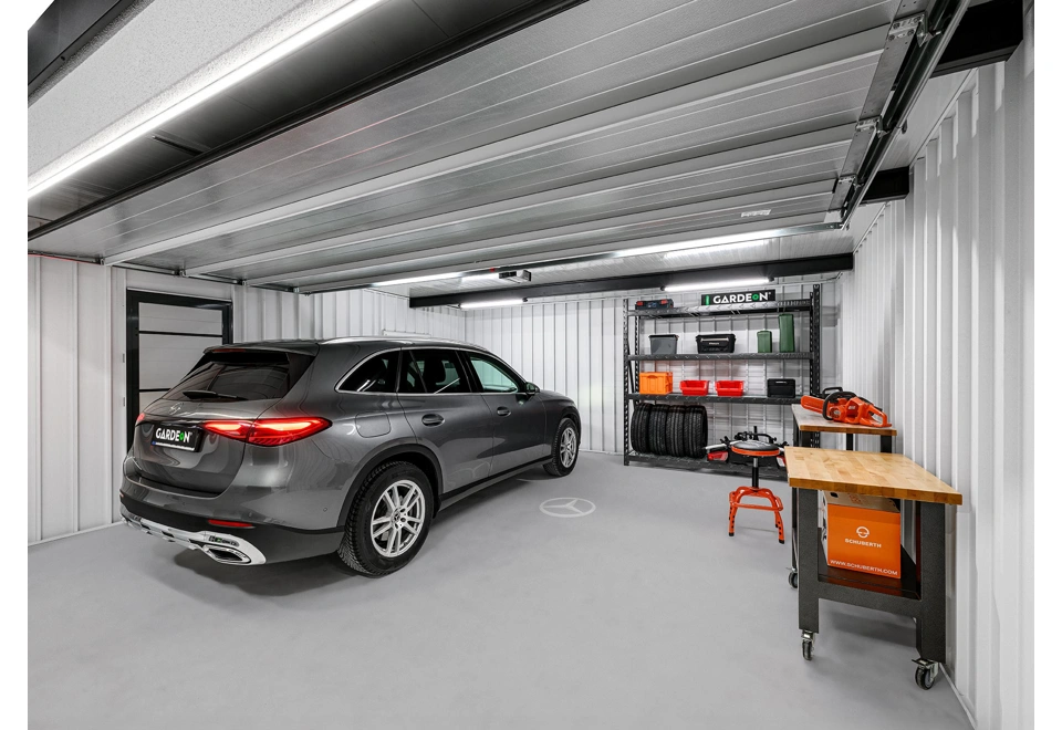 GARDEON® Garáž s dverami Hörmann a oknom