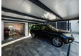 GARDEON® Garáž s dverami Hörmann, oknom, 2 svetlíkmi a voliteľným prístreškom