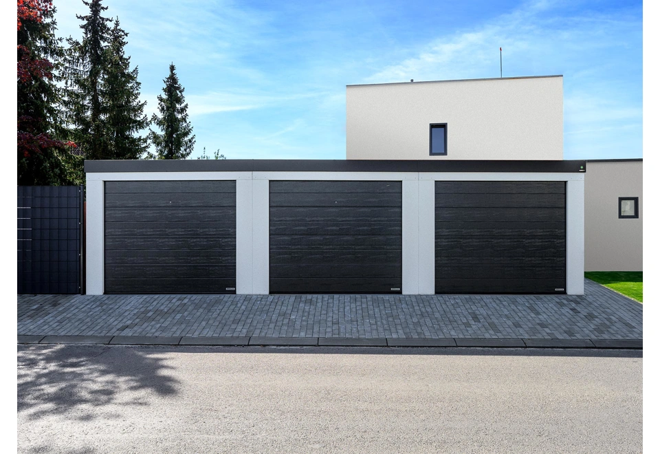 GARDEON® Garáž s tromi bránami a dverami Hörmann