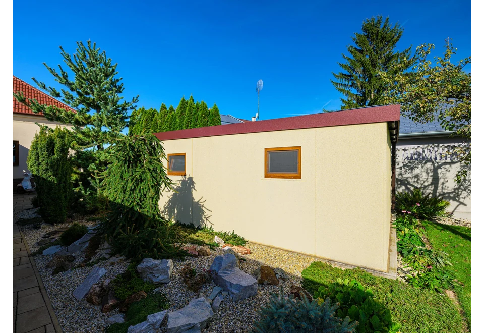 GARDEON® Garáž so sekcionálnou garážovou bránou Hörmann (4000 × 2125 mm)