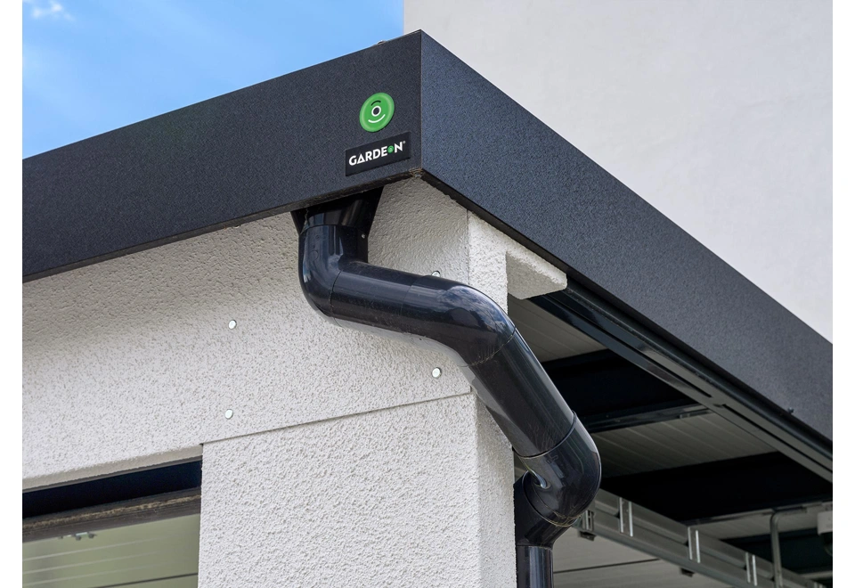 GARDEON® Prístrešok s bezpečnou garážovou bránou Hörmann