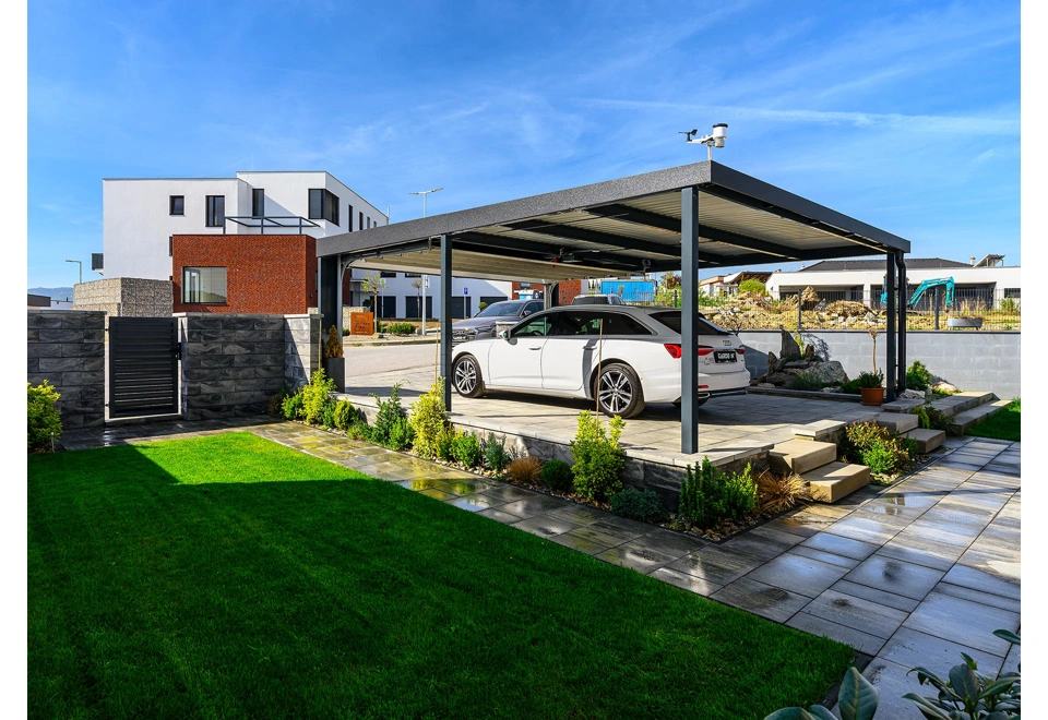 GARDEON® Prístrešok s bezpečnou garážovou bránou Hörmann