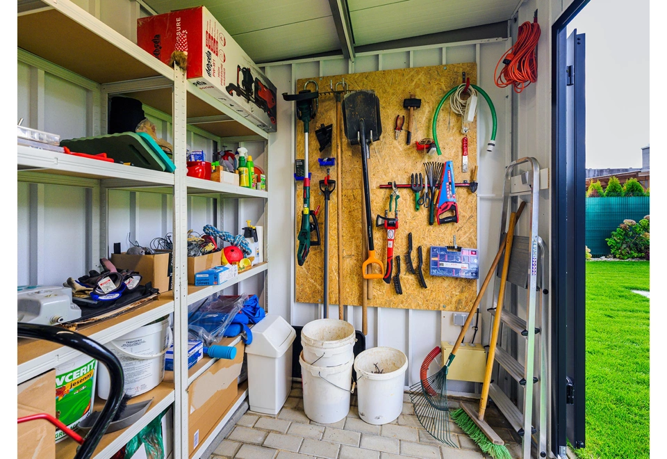 GARDEON® Záhradný domček s dverami Hörmann a oknom