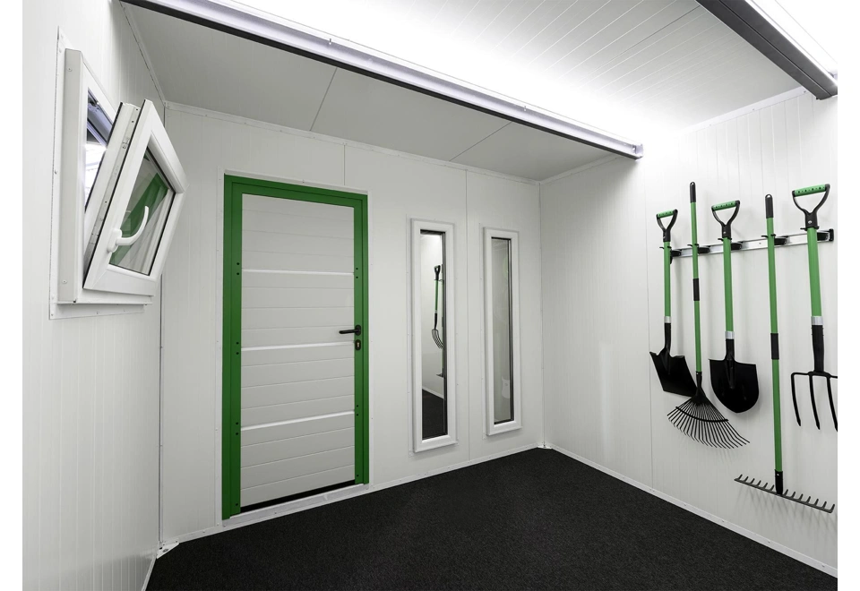 GARDEON® Záhradný domček s dverami Hörmann, oknom, svetlíkom a prístreškom