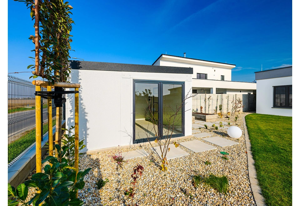 GARDEON® Záhradný domček s dvojitými presklenými dverami a jednokrídlovými dverami Hörmann