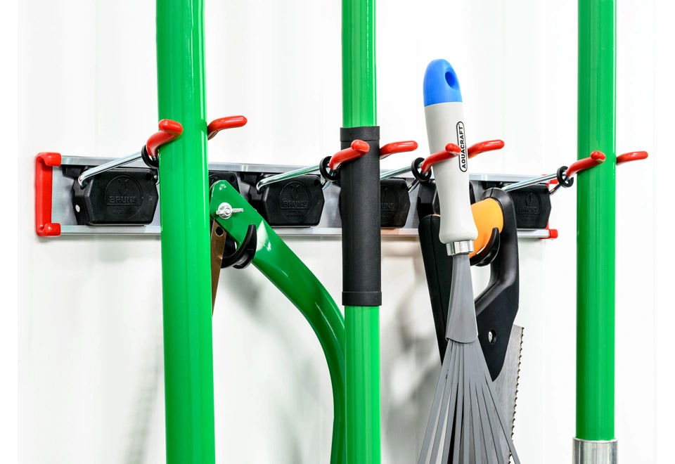 Závesný systém na náradie (4 držiaky a 2 háčiky)